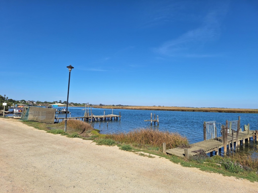  Bedroom Property for Sale in Velddrif Western Cape